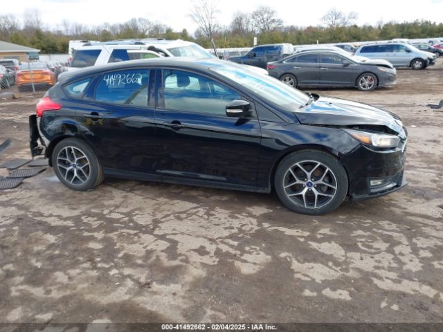 1FADP3M23JL285454 Ford FOCUS SEL