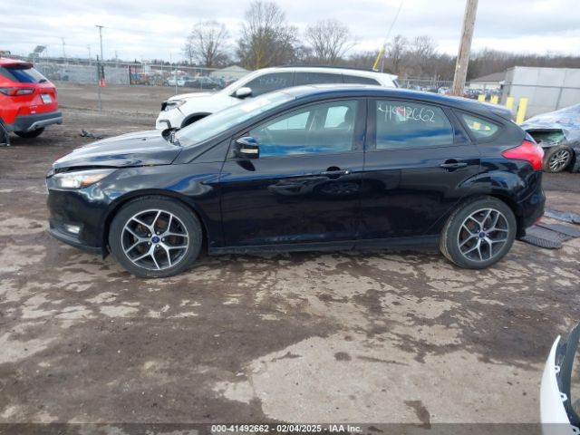 1FADP3M23JL285454 Ford FOCUS SEL