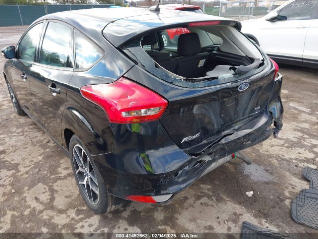 1FADP3M23JL285454 Ford FOCUS SEL