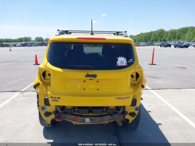 ZACCJBCT0FPB47305 Jeep Renegade Trailhawk
