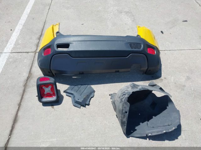 ZACCJBCT0FPB47305 Jeep Renegade Trailhawk