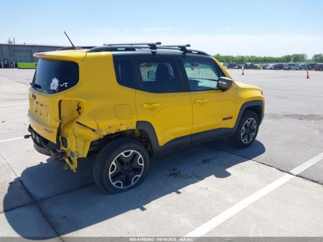 ZACCJBCT0FPB47305 Jeep Renegade Trailhawk