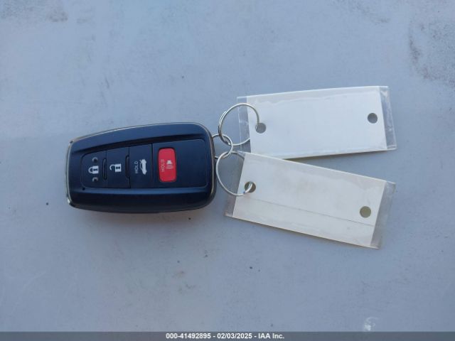 4T1M11AK7LU993039 Toyota CAMRY SE