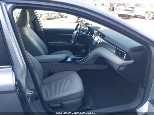 4T1M11AK7LU993039 Toyota CAMRY SE