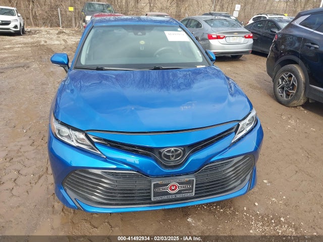 4T1B11HK1KU163507 Toyota CAMRY LE