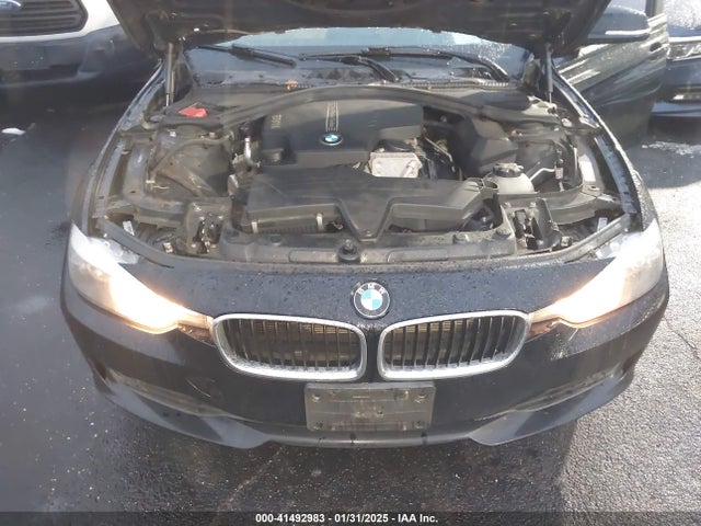 BMW 320 I 2014 WBA3B1G53ENS79465 Image 10