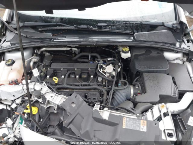 1FADP3N27JL316865 Ford Focus Titanium