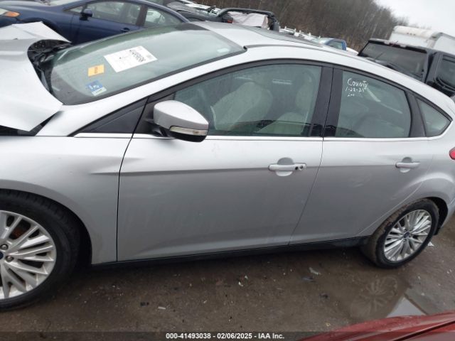 1FADP3N27JL316865 Ford Focus Titanium