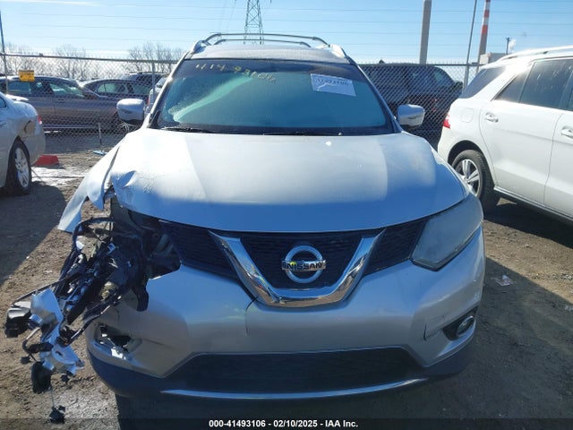 KNMAT2MV0GP735804 Nissan ROGUE SV