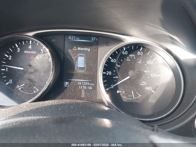KNMAT2MV0GP735804 Nissan ROGUE SV