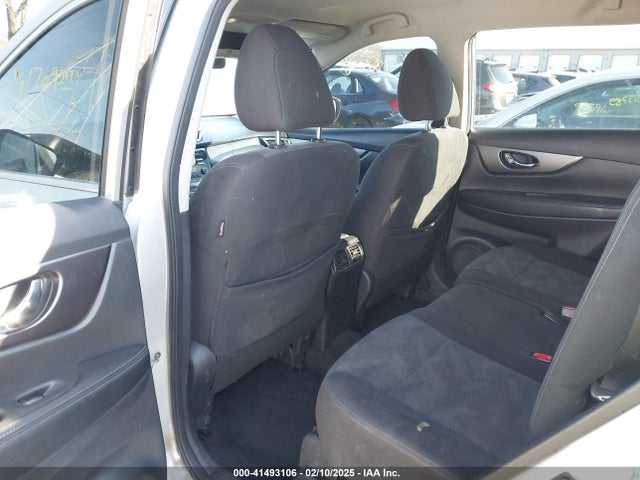 KNMAT2MV0GP735804 Nissan ROGUE SV