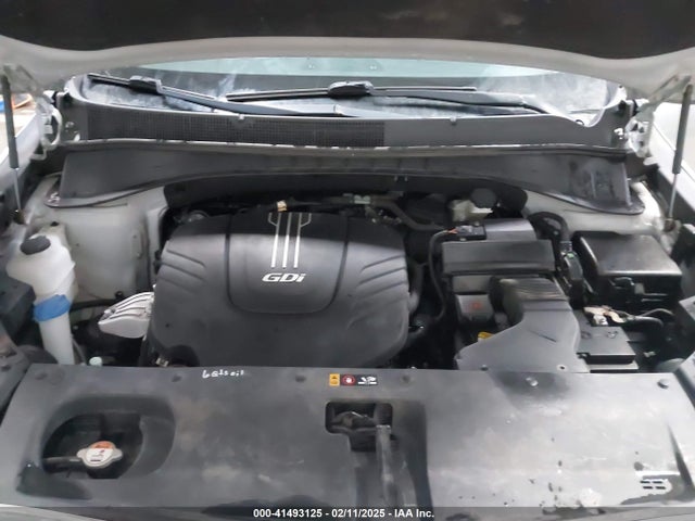 5XYPHDA51GG068207 KIA Sorento 3.3l Ex