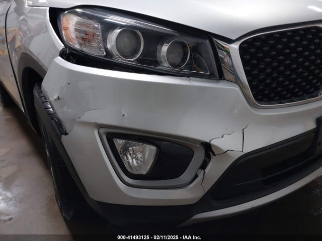 5XYPHDA51GG068207 KIA Sorento 3.3l Ex