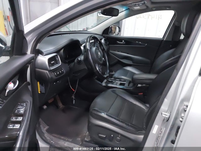 5XYPHDA51GG068207 KIA Sorento 3.3l Ex