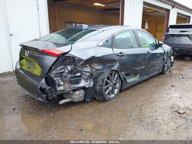 19XFC1F3XKE212584 Honda CIVIC EX
