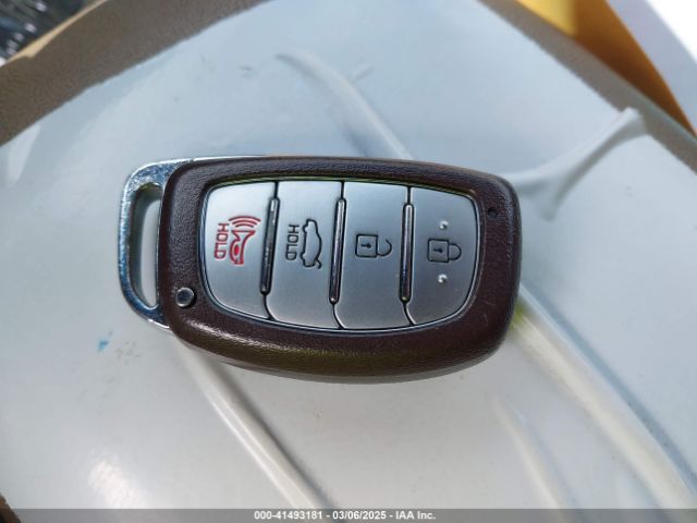 KMHD84LF0JU553576 Hyundai Elantra Limited