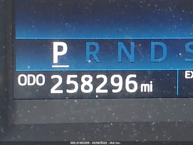 5TFDW5F11GX559846 Toyota Tundra Sr5 5.7l V8