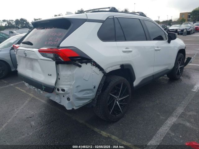 JTMH1RFVXLD054071 Toyota RAV4 LE