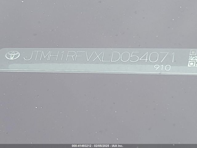 JTMH1RFVXLD054071 Toyota RAV4 LE