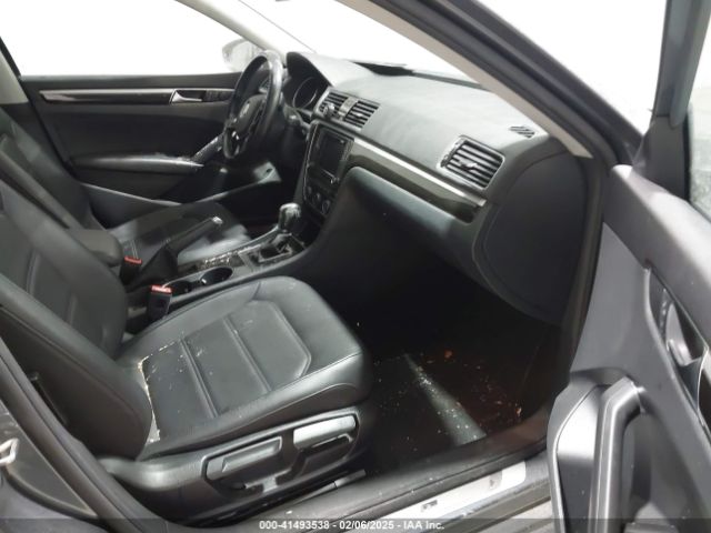 2019 VOLKSWAGEN PASSAT 1VWMA7A30KC003754 Photo 4