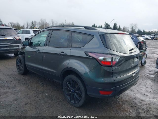 1FMCU9G97HUE97915 Ford ESCAPE SE