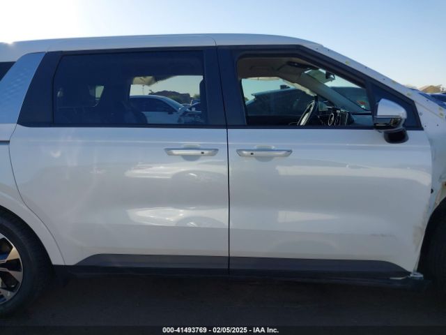 KNDNC5H33N6069200 KIA Carnival Mpv Ex