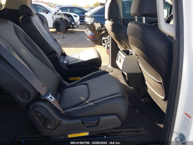 KNDNC5H33N6069200 KIA Carnival Mpv Ex