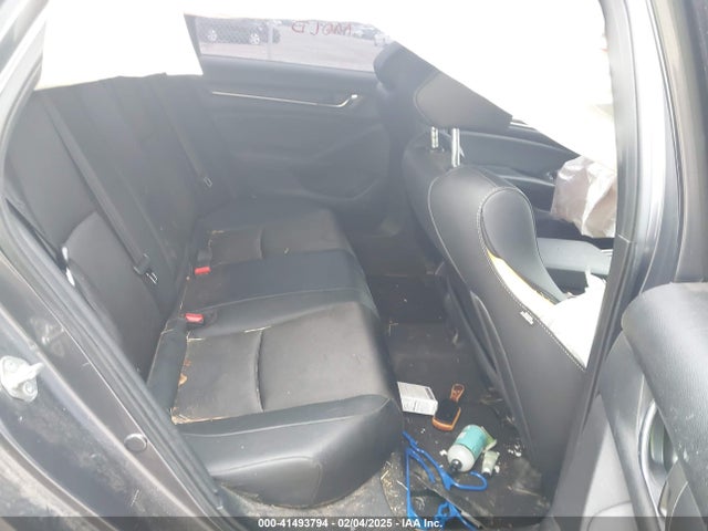1HGCV1F39KA051078 Honda Accord Sport