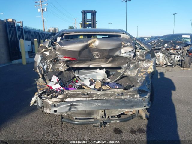 2T1BURHEXHC940342 Toyota COROLLA LE