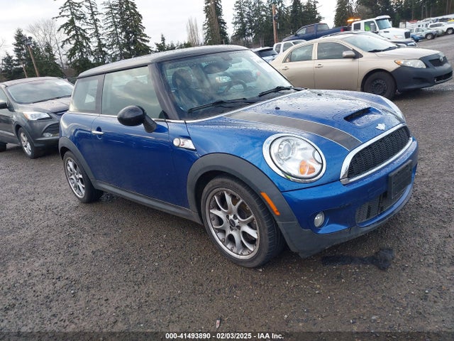 2008 MINI COOPER S WMWMF73568TV38743 Photo 0