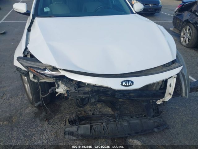 KNAGM4A74F5631459 KIA Optima Lx
