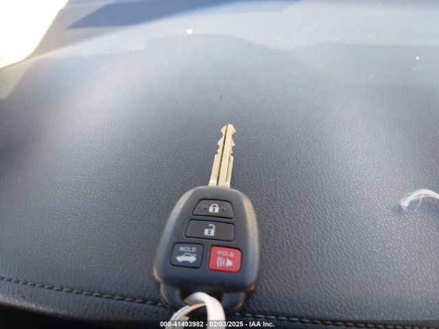 5YFBURHE9GP399055 Toyota Corolla Le Plus