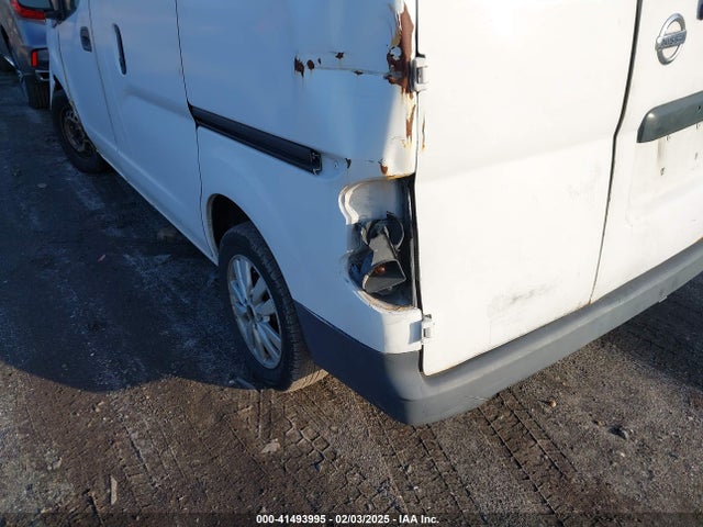 3N8CM0JT2EK701542 Nissan NV200 TAXI