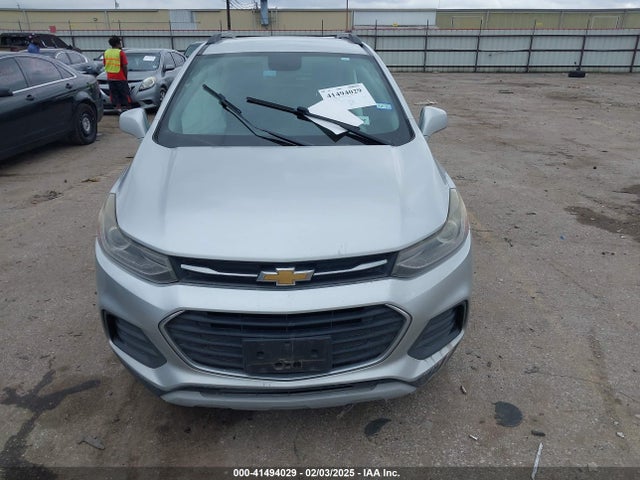 Chevrolet Trax Lt 2017 KL7CJLSB5HB240183 Image 12