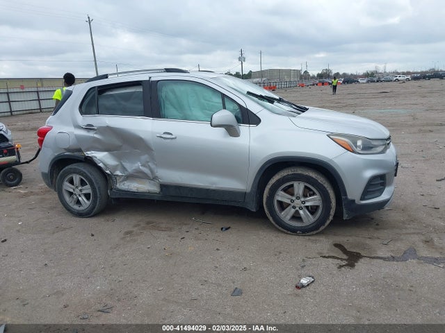 Chevrolet Trax Lt 2017 KL7CJLSB5HB240183 Image 13