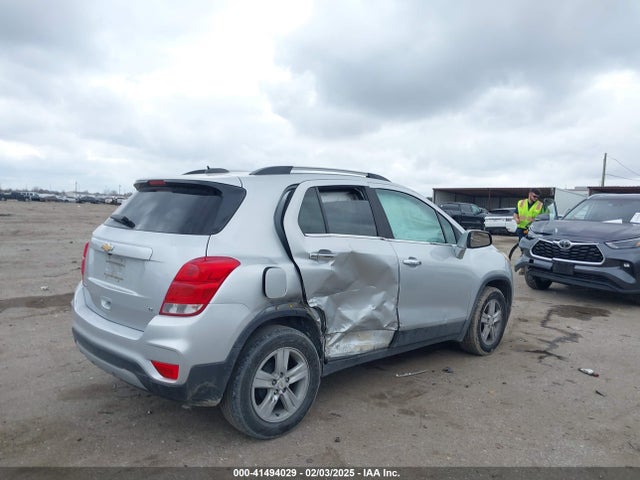 Chevrolet Trax Lt 2017 KL7CJLSB5HB240183 Image 4