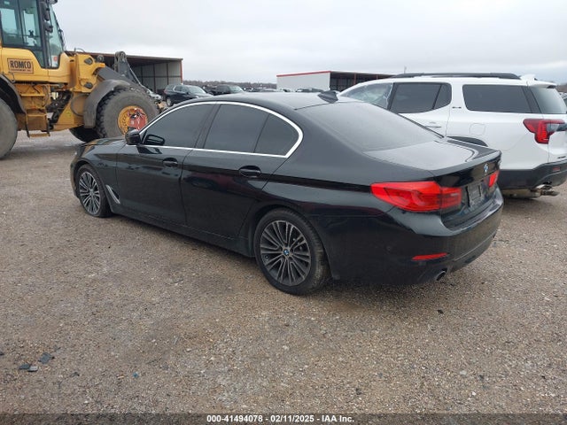 WBAJA5C52KWW06869 BMW 530I