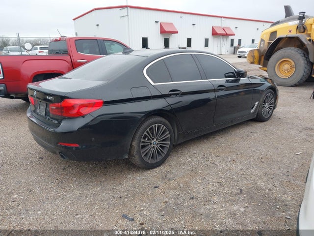 WBAJA5C52KWW06869 BMW 530I