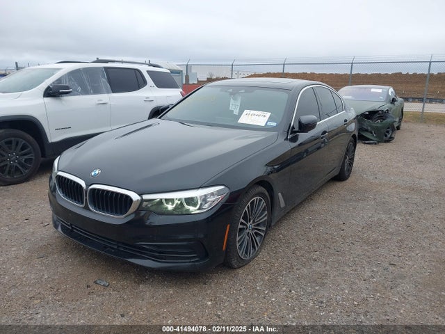 WBAJA5C52KWW06869 BMW 530I