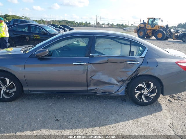 Honda ACCORD LX 2017 1HGCR2F30HA208211 Image 6