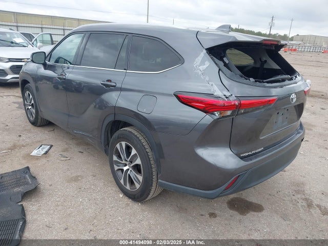 5TDGZRAH3NS113166 Toyota Highlander Xle