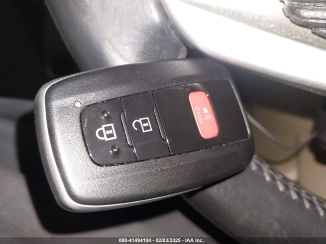 5TDJKRFH1ES025381 Toyota Highlander Xle V6