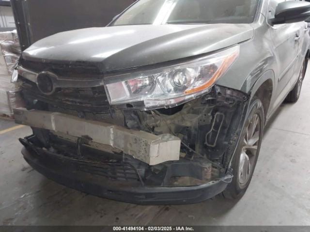 5TDJKRFH1ES025381 Toyota Highlander Xle V6