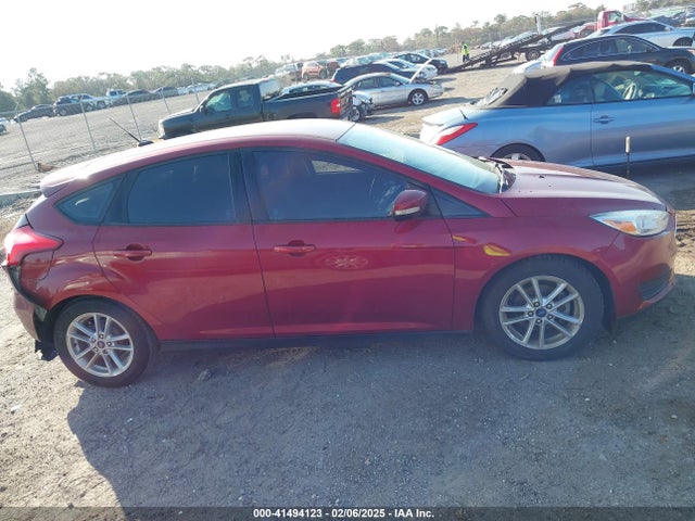 Ford FOCUS SE 2016 1FADP3K26GL395877 Image 13