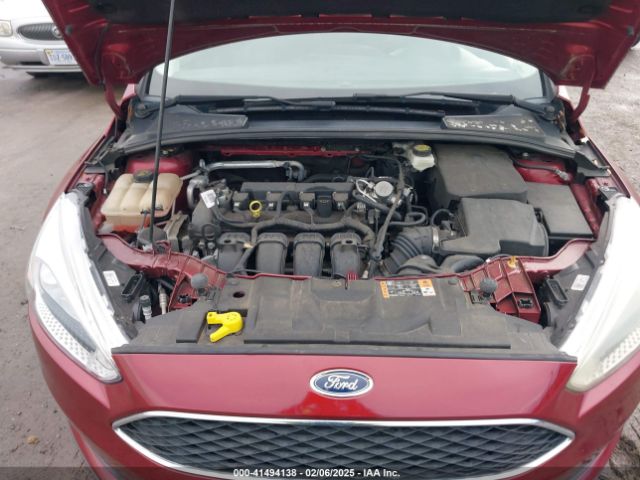 1FADP3F25HL275385 Ford FOCUS SE