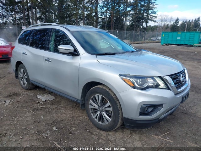 Nissan Pathfinder Sv 2017 5N1DR2MN0HC640031 Image 1