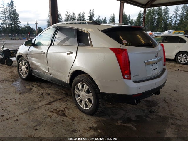 2013 CADILLAC SRX 3GYFNCE30DS646261 Photo 2