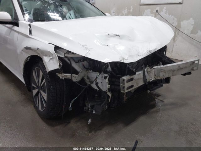 1N4BL4DWXNN343338 Nissan Altima Sv Intelligent Awd