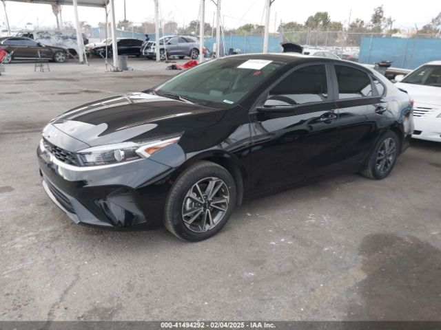 3KPF24AD5PE646813 KIA Forte Lxs