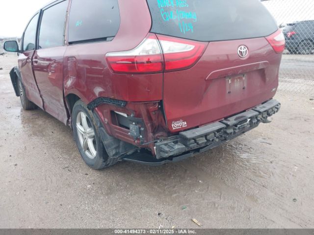 5TDYZ3DC5KS971445 Toyota Sienna Xle Premium 8 Passenger
